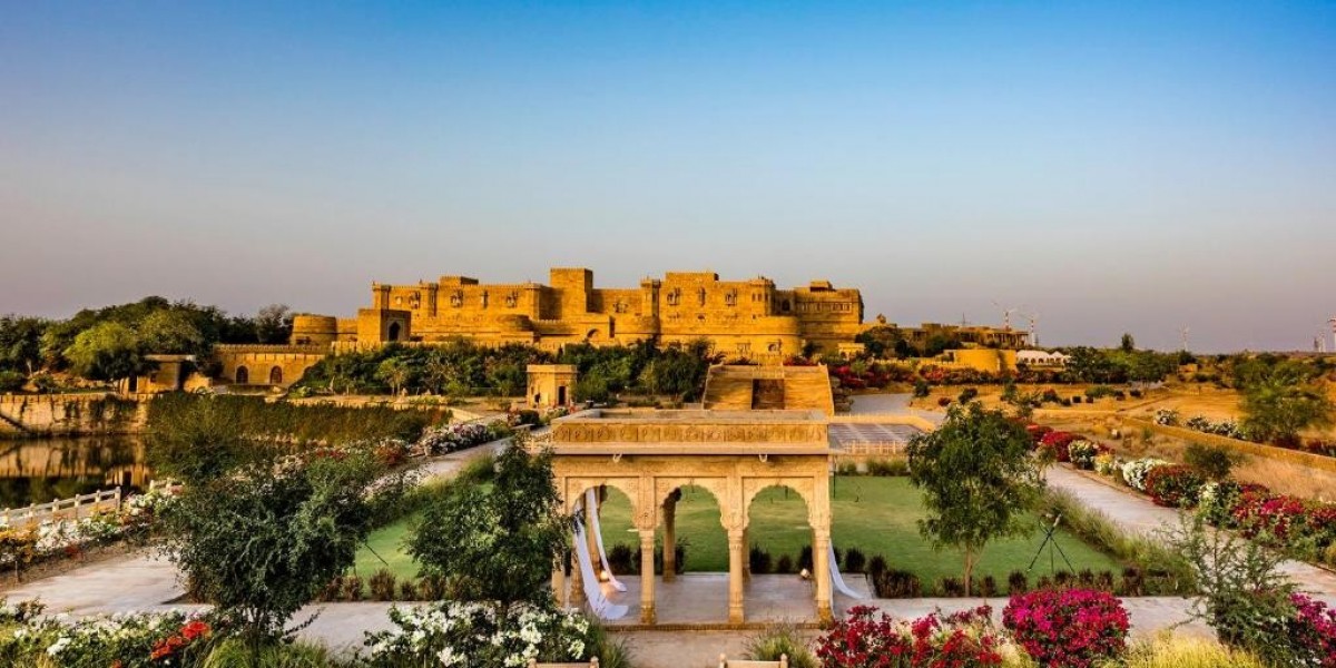 Resort in Jaisalmer – Experience Royal Luxury in the Golden City