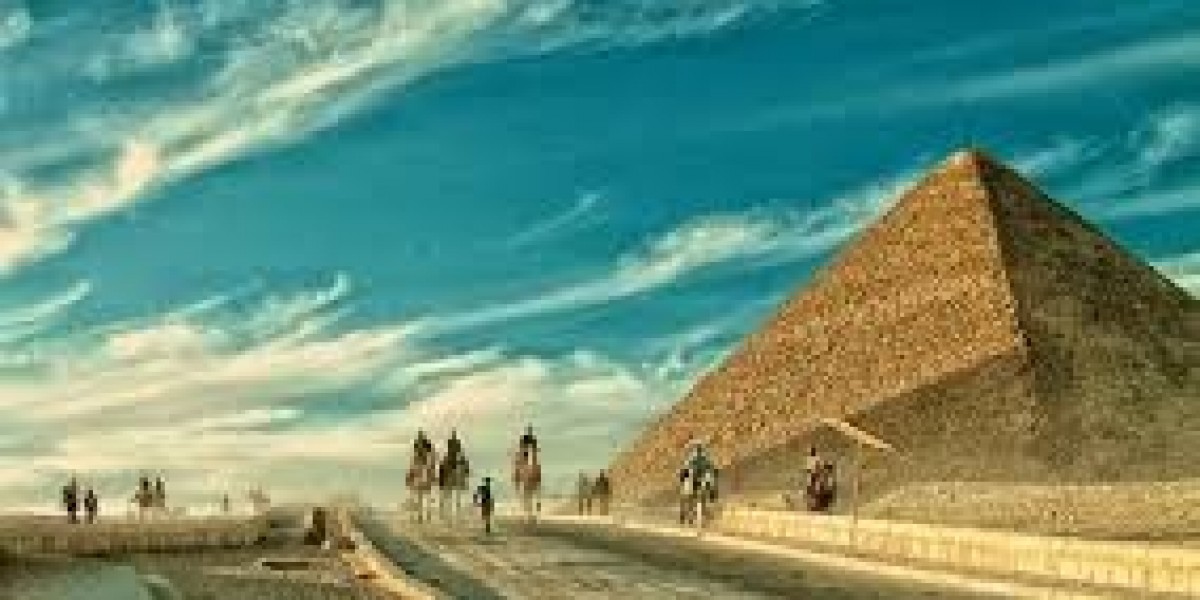 Luxury Egypt Tours: Exploring Ancient Wonders in Elegance