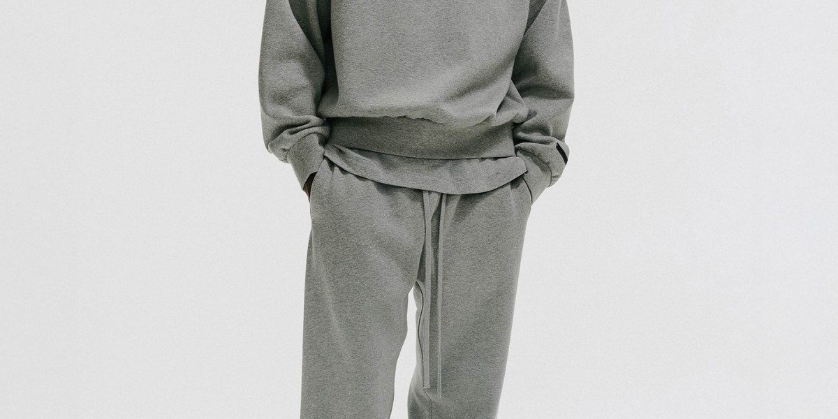 Essentials Hoodie 1977 - Quick Online Order