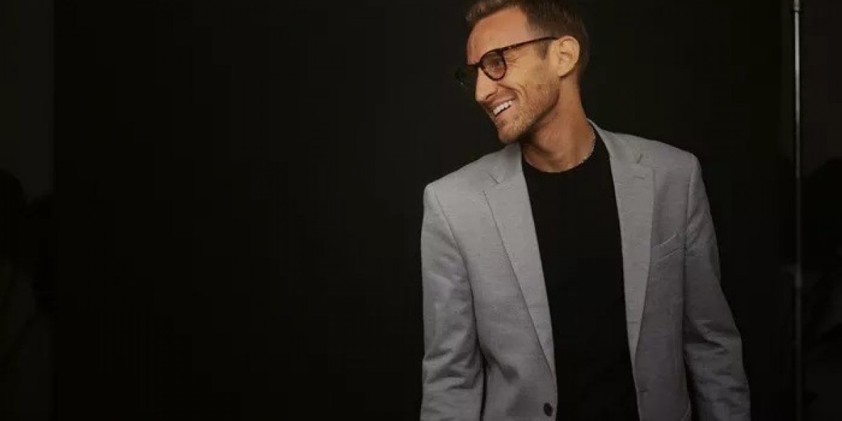 Which Capricorn Lucky Numbers Attract Loyalty and Peace?