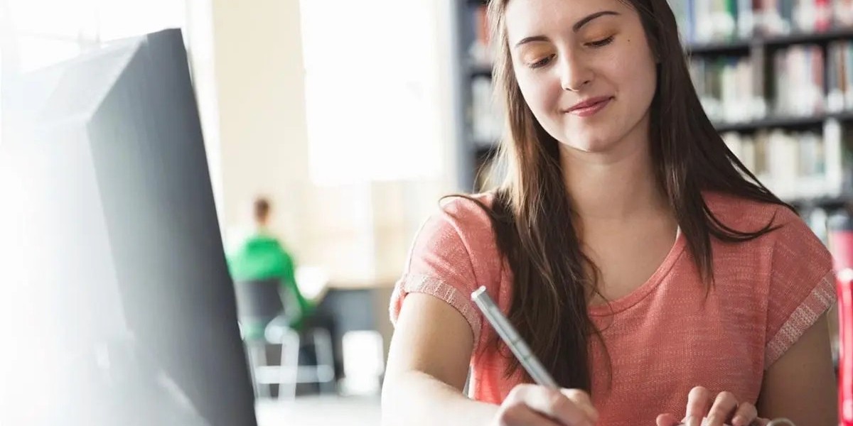 Step-by-Step Guide to Choosing the Best Coursework Help Service