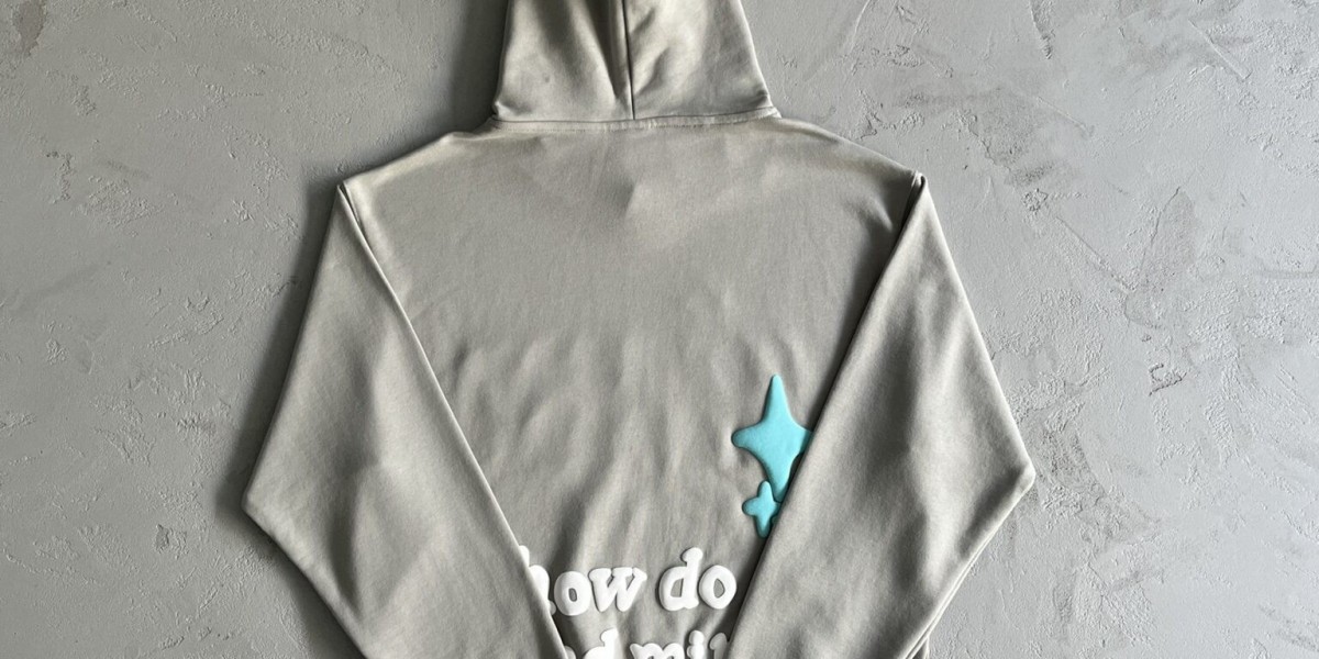 COMME des GARÇONS | CDG Official Clothing Store | 40% Off