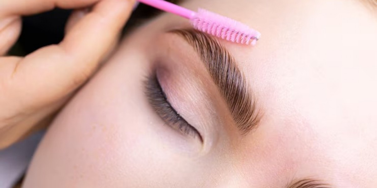 Beautiful Lash Extensions for Effortless Style