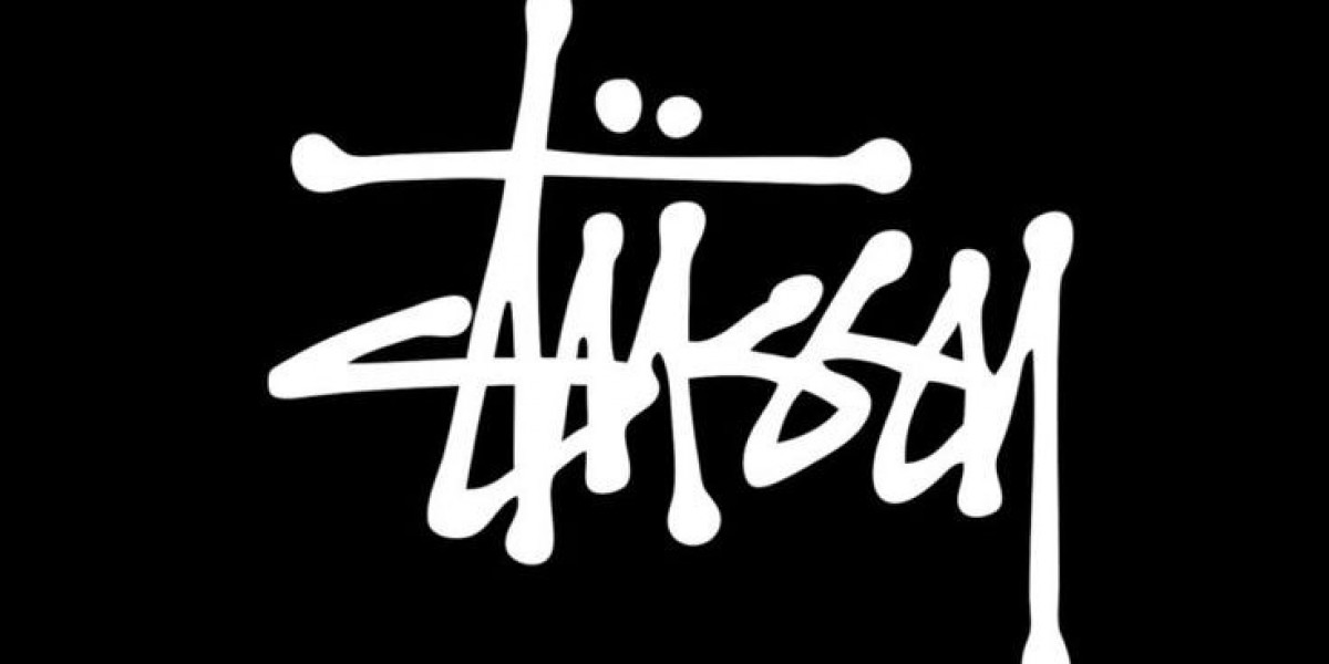 tussy Bluza and the Modern Streetwear Look