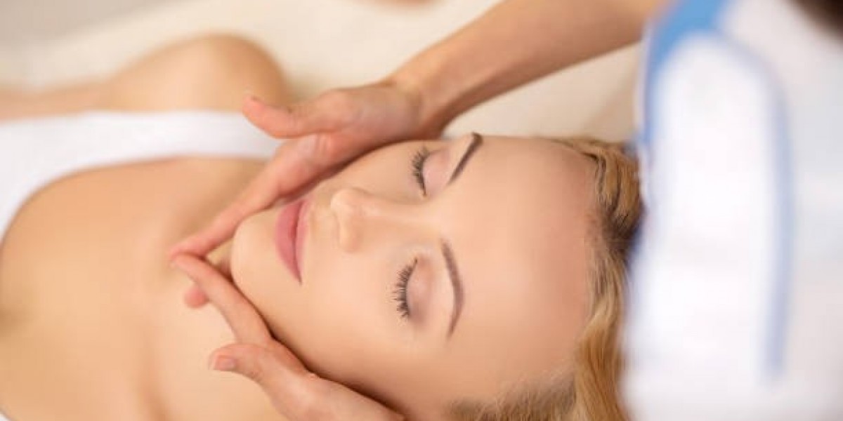 Why Pores Stay Clogged Even After Cleansing