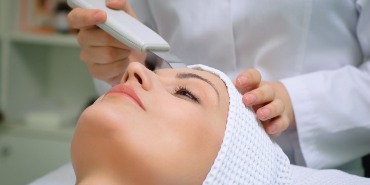 Why HydraFacial in Islamabad Is the Secret to Glowing Skin