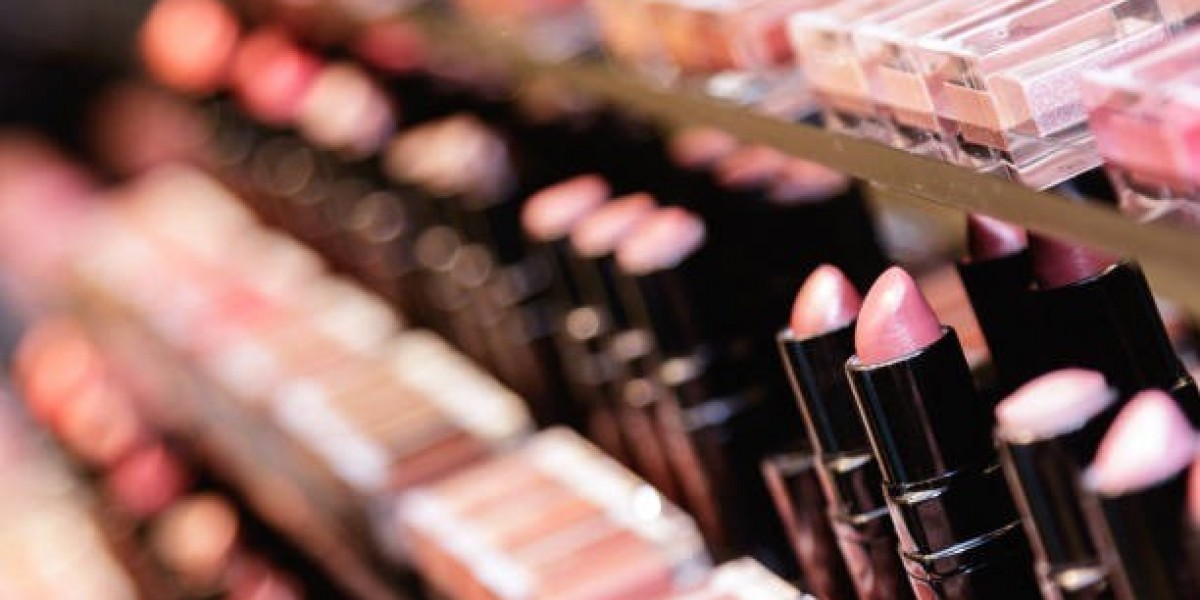 Why Foundation for Textured Skin Needs a Specialized Approach