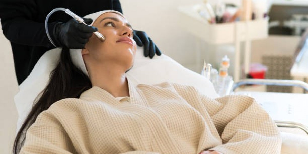 Smooth Skin with HydraFacial Riyadh