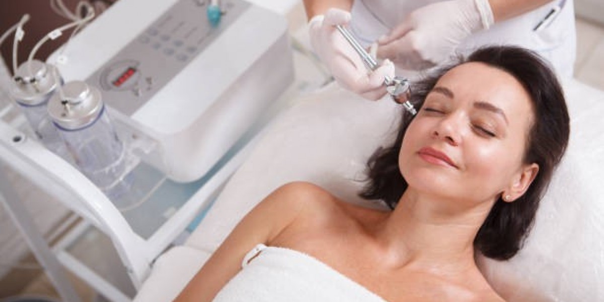 Can a Hydrafacial Treat Dark Spots and Pigmentation?
