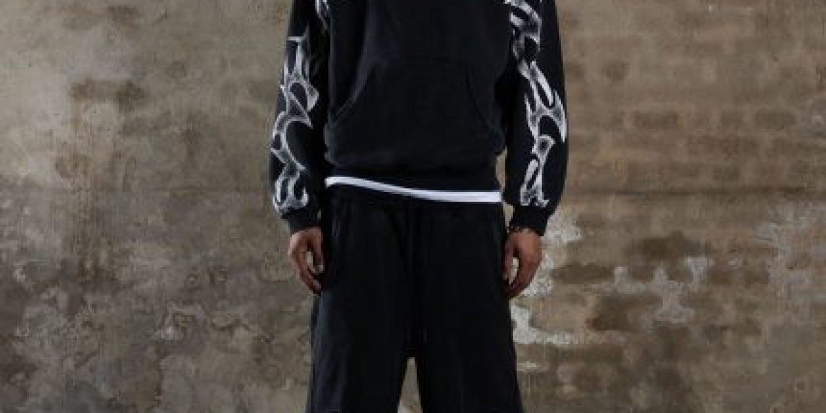 The Rise of Streetwear Culture and the davrilsupply zip hoodie