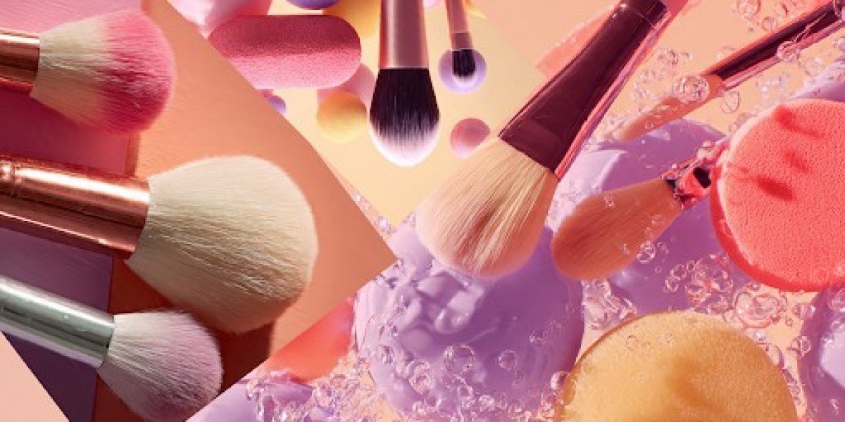 Cream vs Powder Bronzer: Which One Is Best for Your Skin Type?
