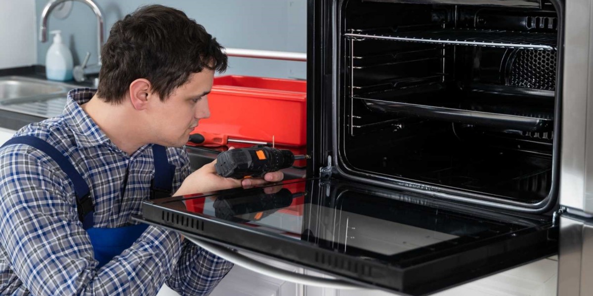 Oven Repair Near Me – Keep Your Kitchen Cooking Without Interruptions