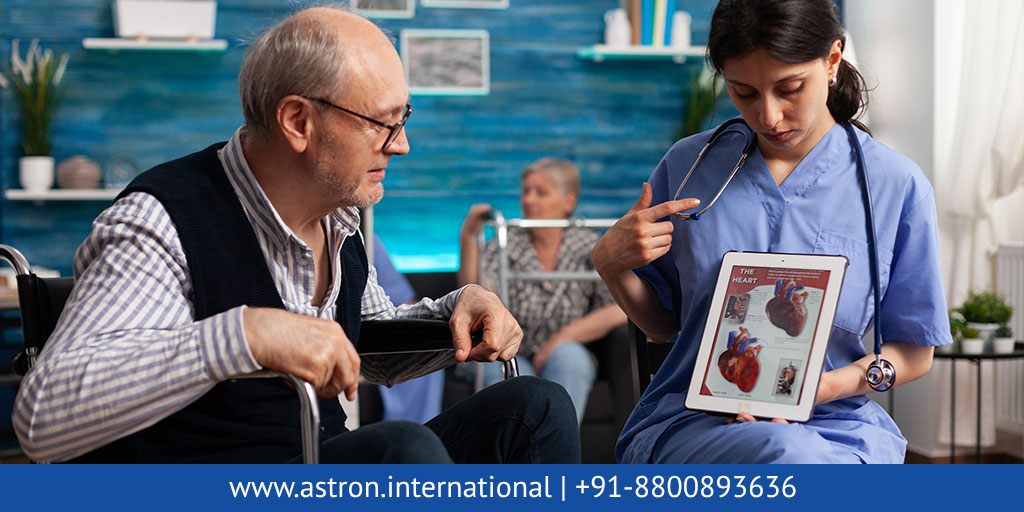 Essential Skills You Learn in a Geriatric Care Course for Elderly Wellbeing