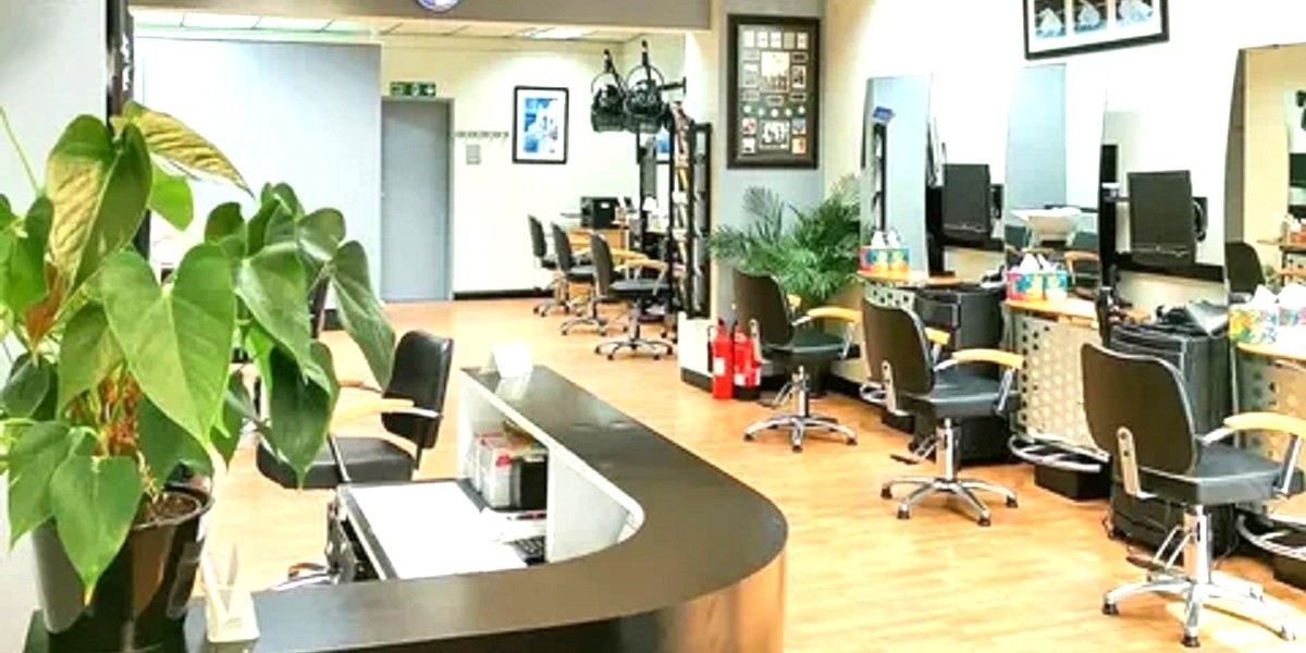 When the Best Salon in Johar Town Delivers Top Results 2026?