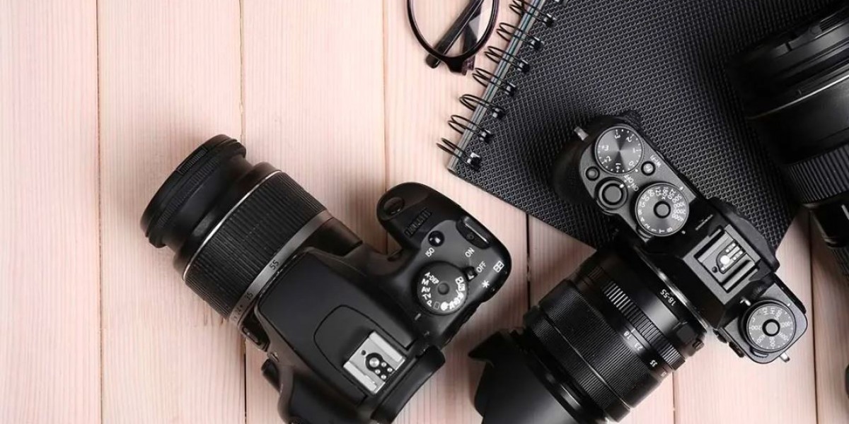 Capture, Create, Inspire: ShutterHive Equipment