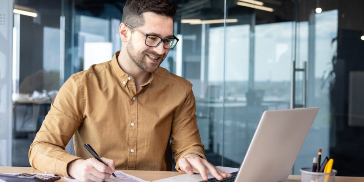 Realistic Income Expectations From a Small Business