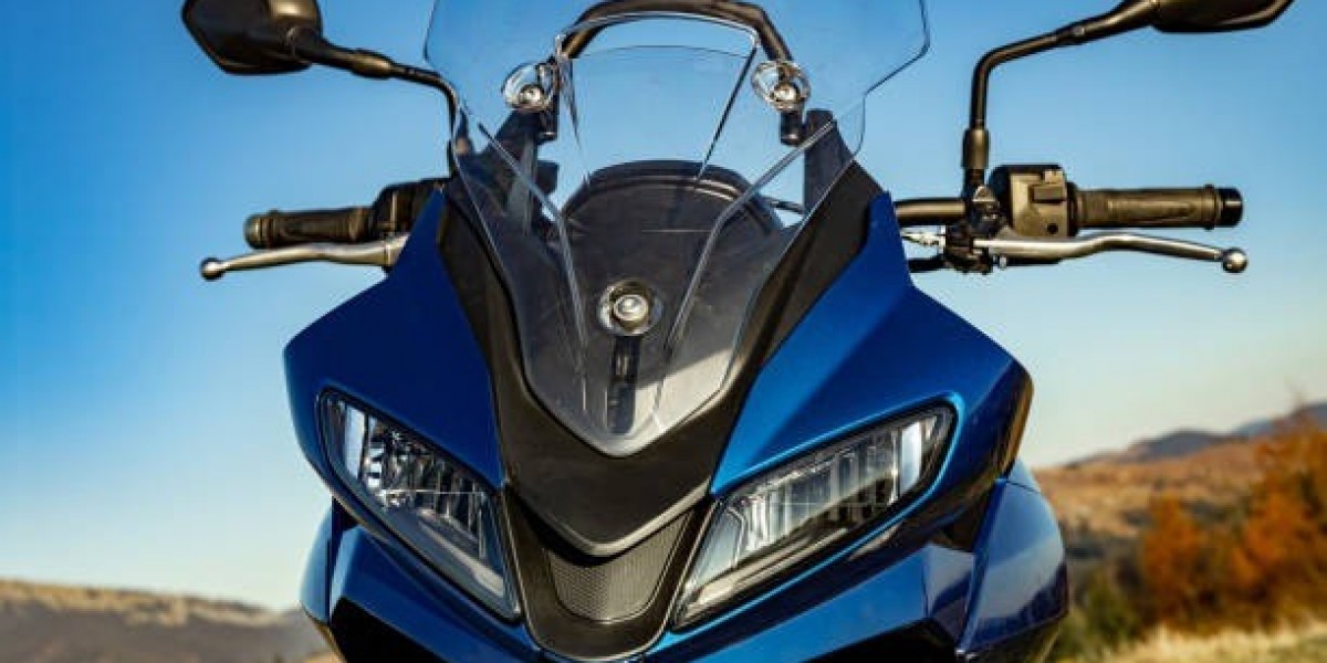 Practical Wind Protection for Modern Riders