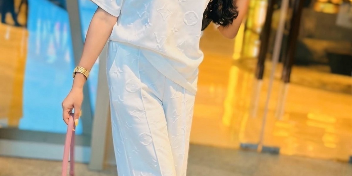 Asifaa Escort Agency Bangalore – Trusted Bangalore Escorts for Premium and Discreet Companionship