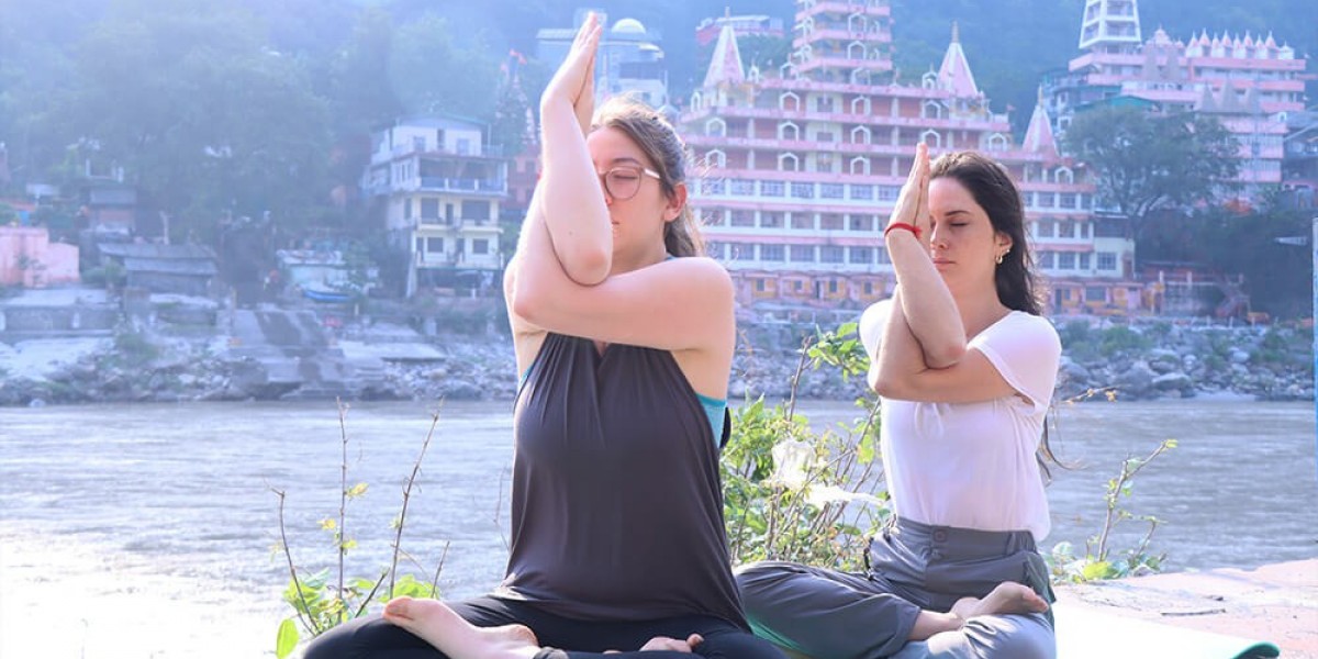 Detox Retreat in Rishikesh: Revive Your Energy and Clarity