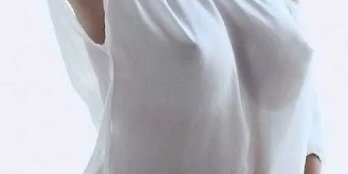 Exploring the Services of Call Girls in DLF Gurugram