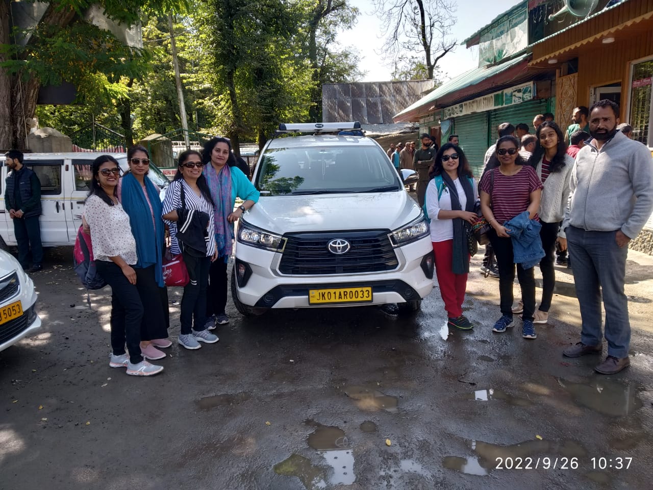 Cab Service in Srinagar | Srinagar Taxi Service | Srinagar Cab Booking