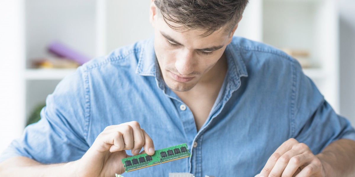 When Can a Rock Chip Be Repaired Instead of Replaced?