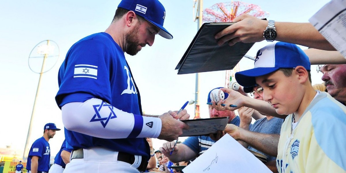 The Raiders will be taking part in in just Oakland for the 2019 year