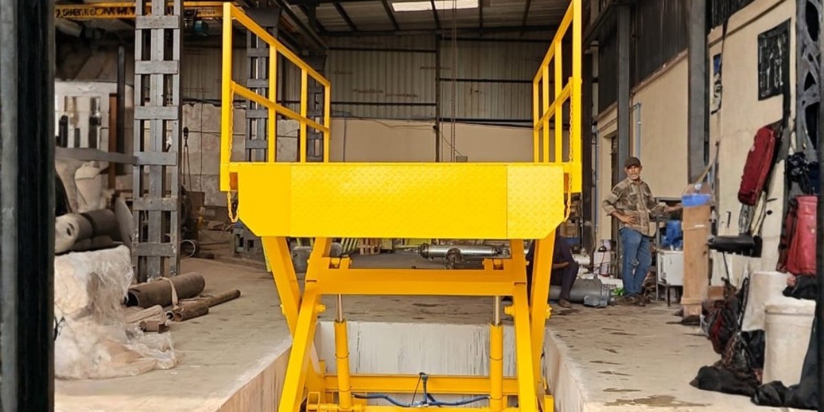 Complete Guide to Scissor Lifts for Safe and Efficient Material Handling | Avcon System