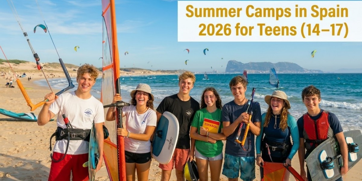 Catch the Wind: The Ultimate Guide to the Best Kitesurfing Camps for Teens in Spain