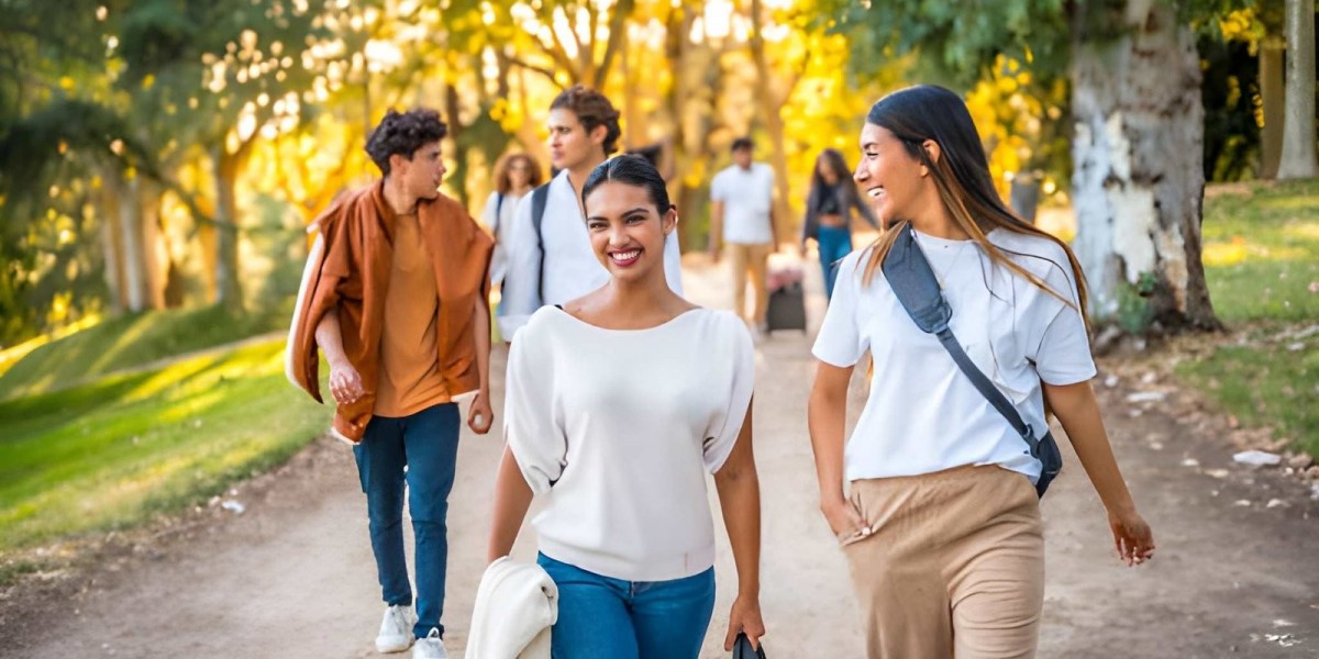 Stylish and Comfortable Parke Clothing for Everyone