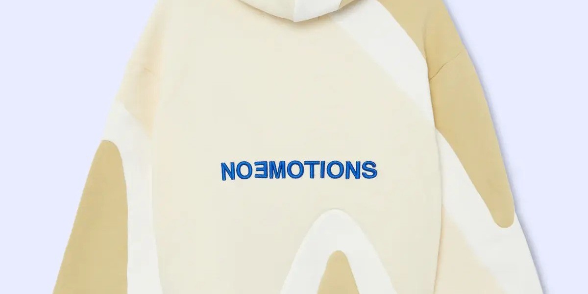 NoEmotions: The Quiet Evolution of Streetwear Identity