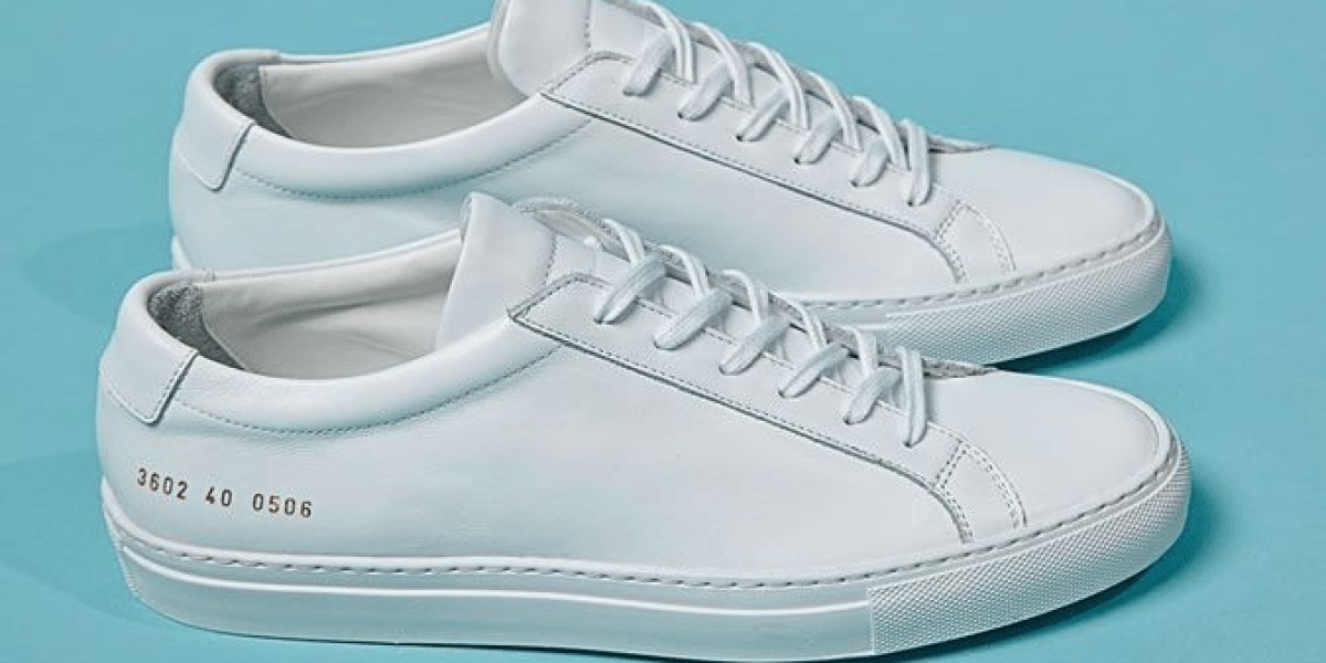 Top Reasons Canadians Are Switching to Common Projects Sneakers This Year