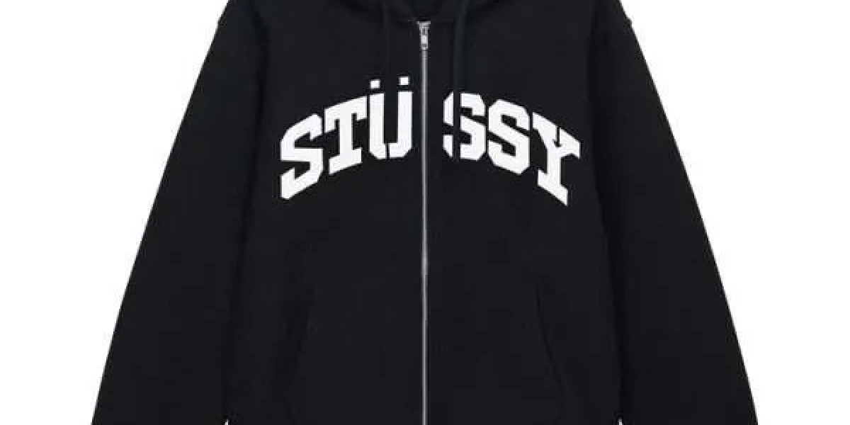 Stüssy Hoodie for Men & Women – Trendy Casual Wear