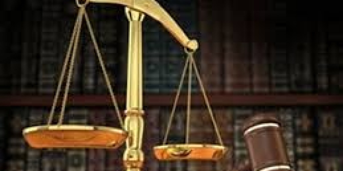 كيف يتم إعداد مذكرة قانونية قوية لدعم قضيتك؟