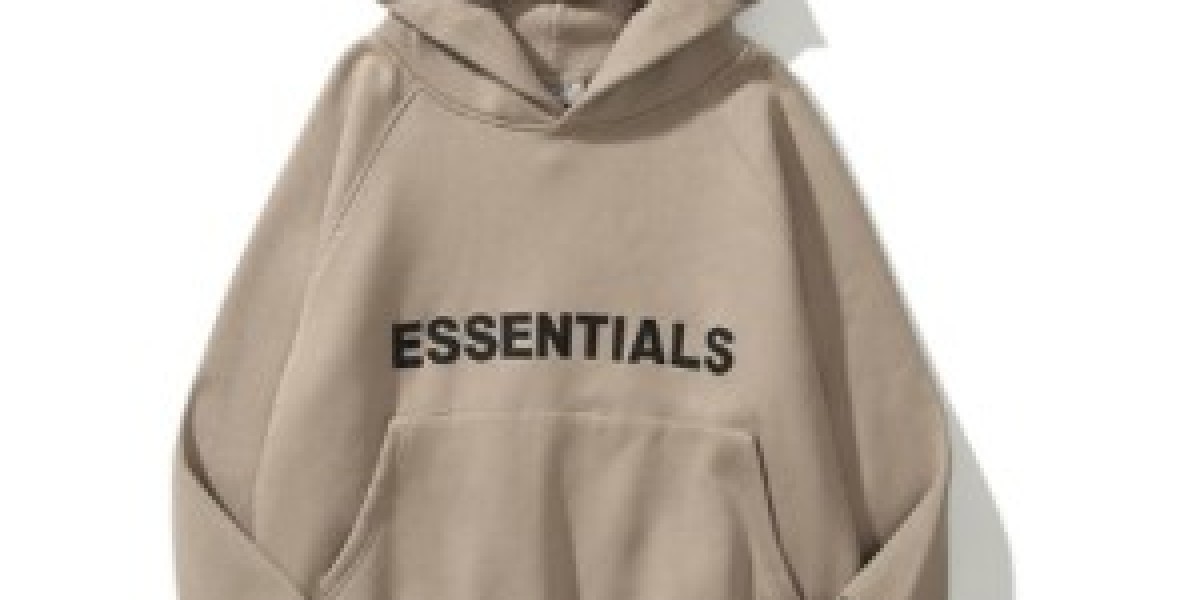 Essentials Hoodie: The Must-Have Streetwear Staple