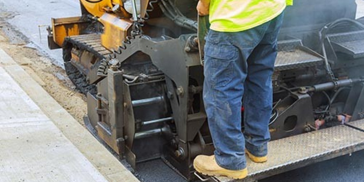 When Should You Hire Asphalt Paving Services in Harrisburg, PA?