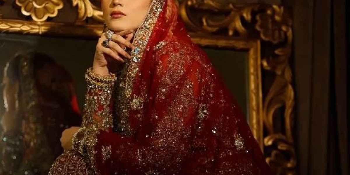 Best Female Photographer in Islamabad – Top Wedding & Event Photography Services