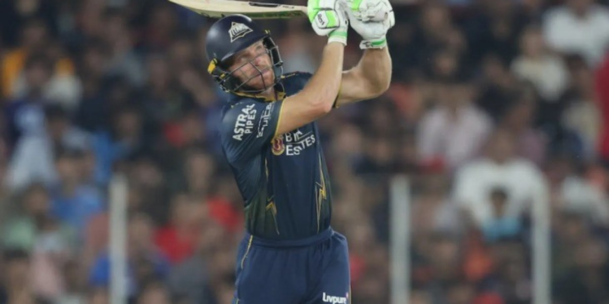 Titans break the shackles to break the back of middling chase