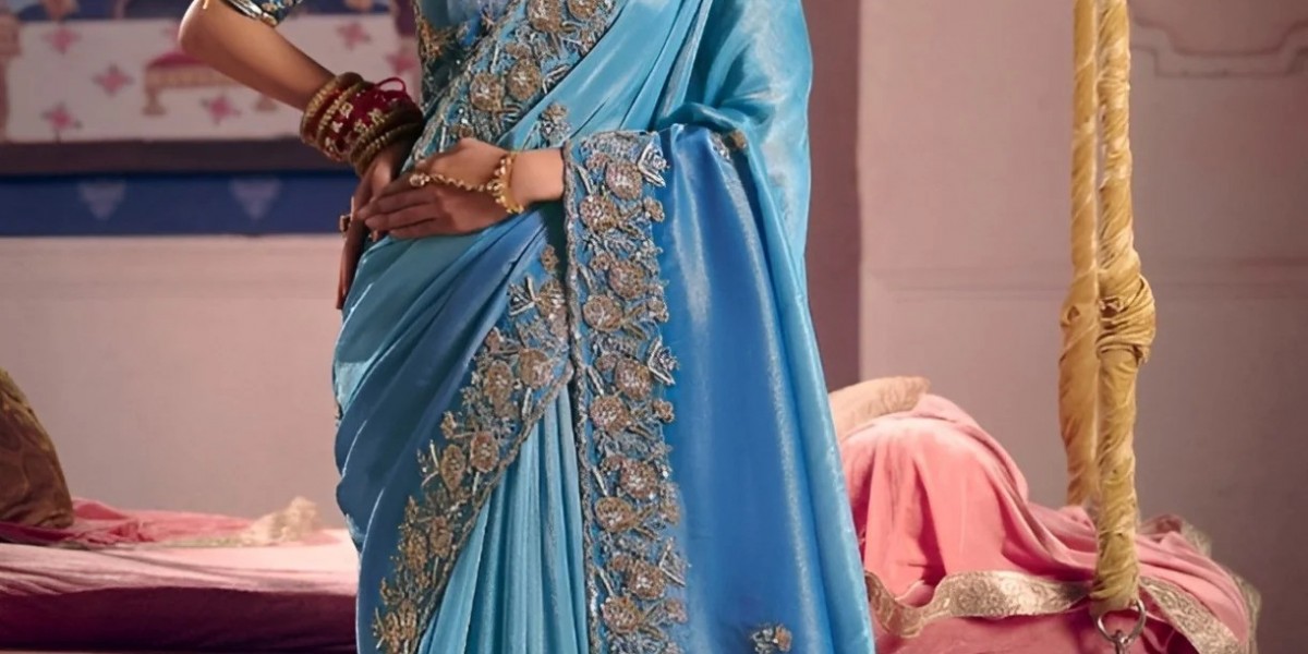 Designer Ethnic Wear Ideas for Reception Party