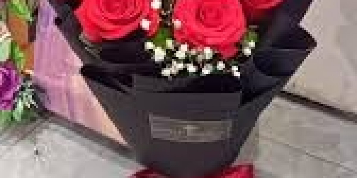 Best Flower Shop in Islamabad: Where Every Petal Becomes a Personal Masterpiece