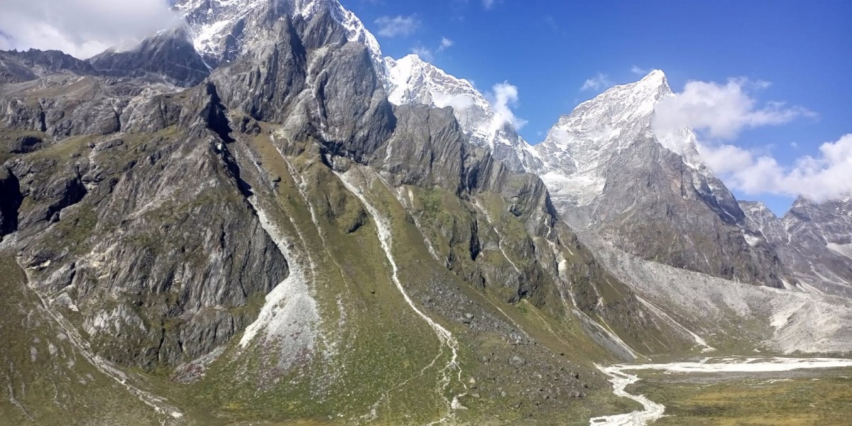 Photography Viewpoint Optimization on Mardi Himal Trail