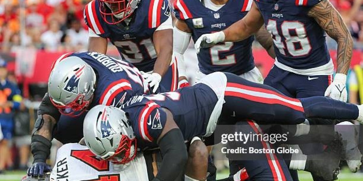Patriots vs. Dolphins Thursday destruction article: Hunter Henry, Christian Barmore be a part of the constrained