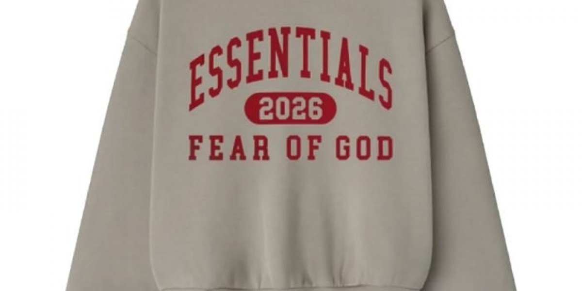 Essentials Hoodie Ireland – Premium Streetwear Guide