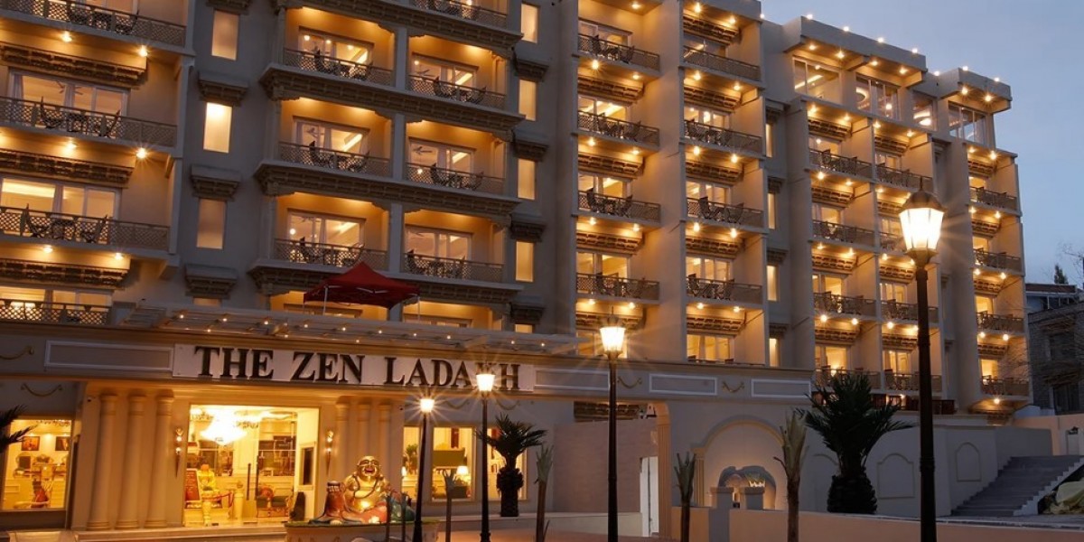 Luxury Hotel Near Shanti Stupa with total convenience