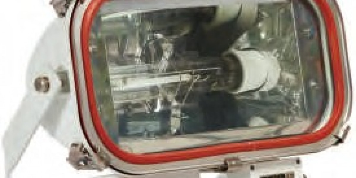 How to Choose the Best Boat Spotlight for Your Vessel: A Complete Buyer's Guide