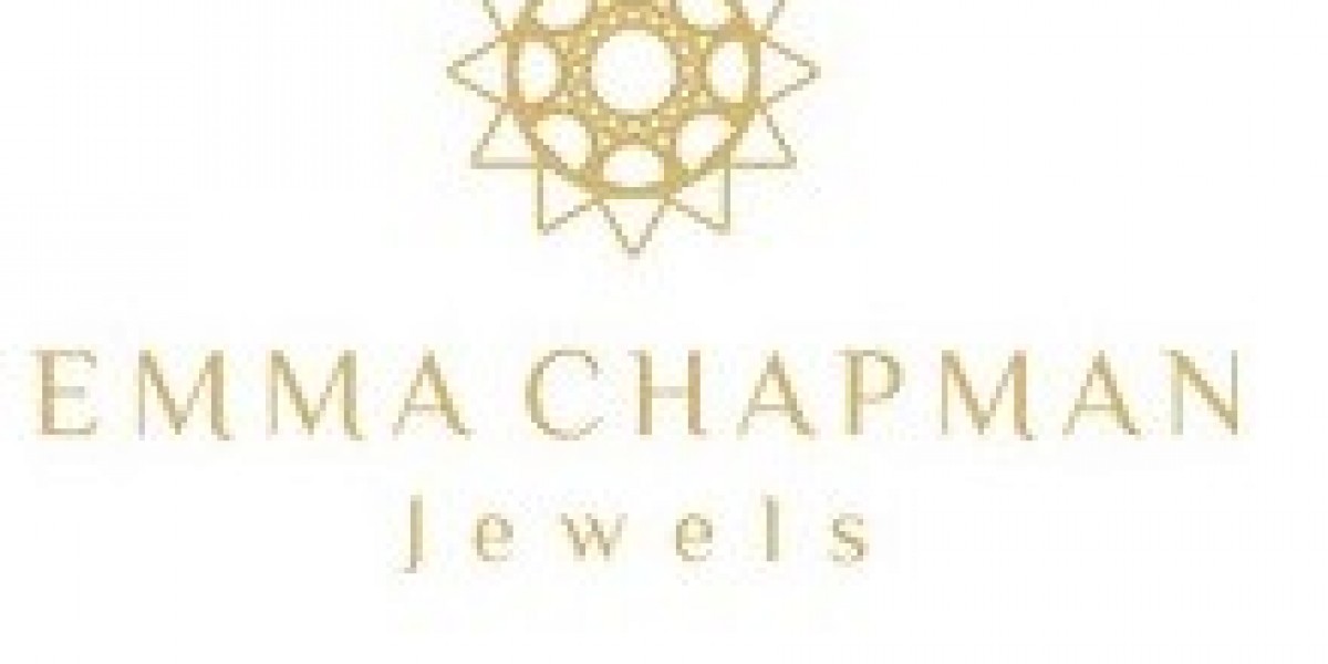 The 'Luxe-Bohemian' Wedding: Why Unique Gemstones are Replacing Traditional Diamonds