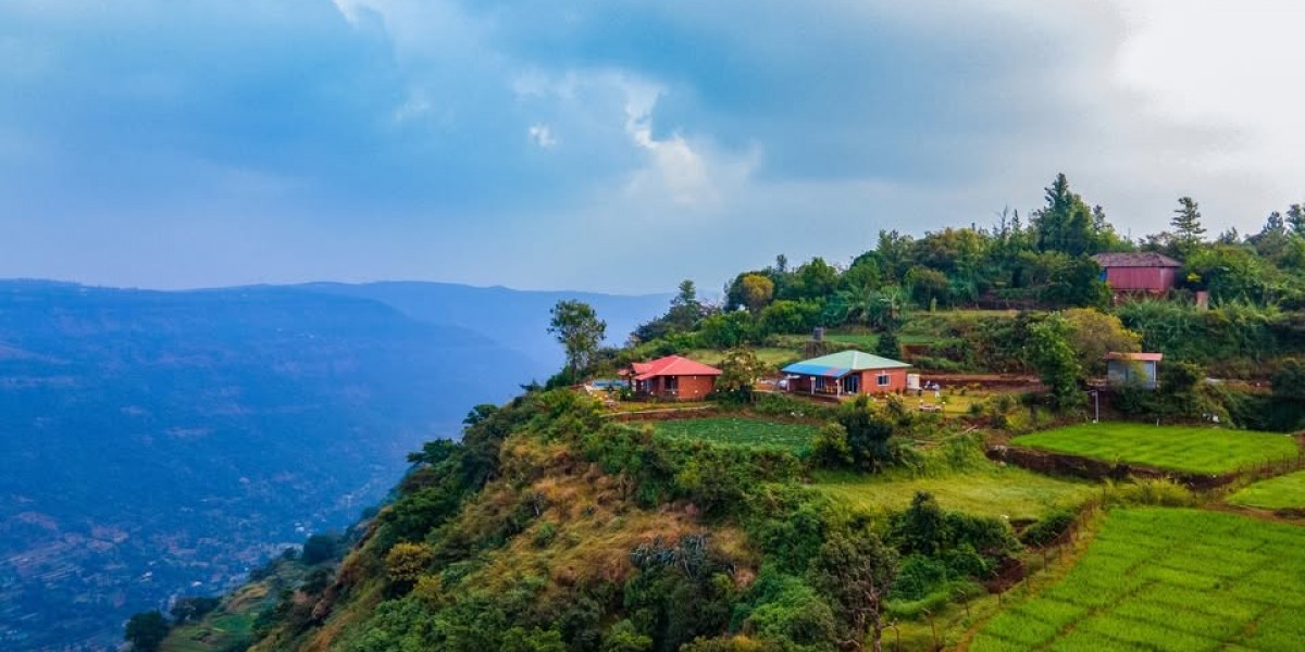 Private Villa in Mahabaleshwar: A Peaceful Retreat for Families, Couples, and Group Travelers