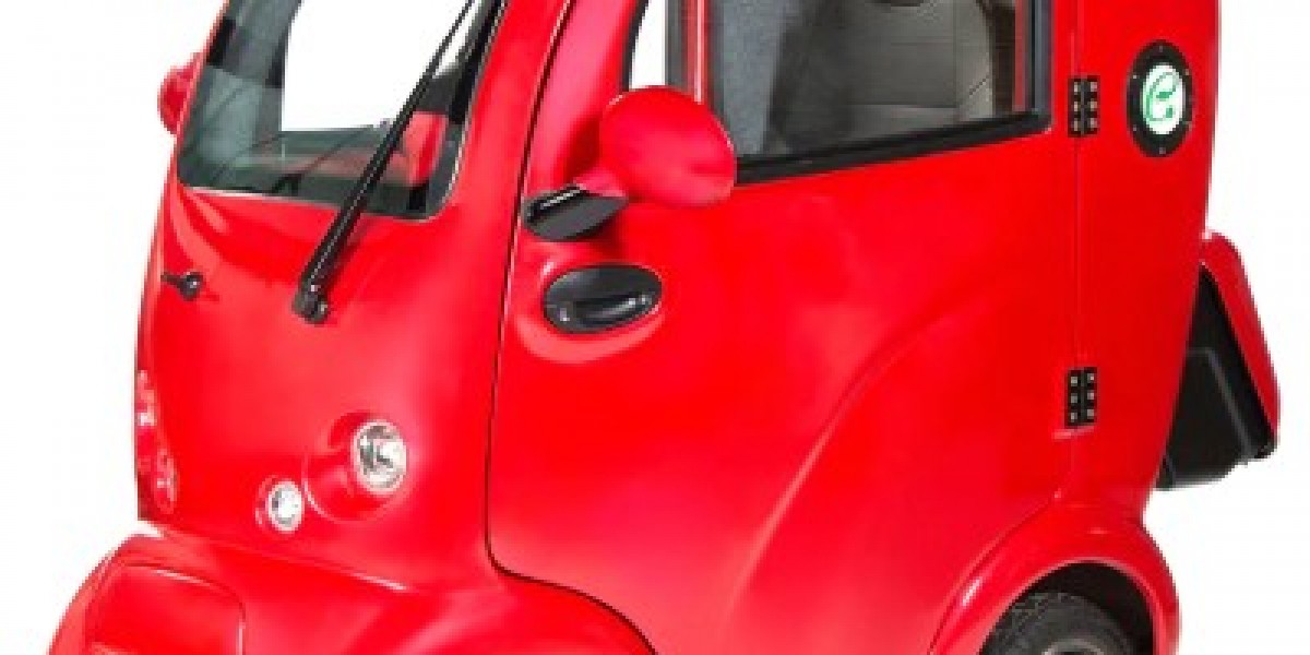 How Does Enclosed Mobility Scooter Improve Daily Travel?