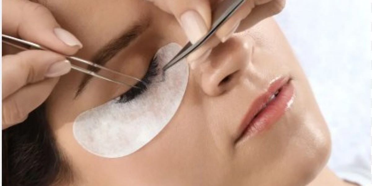 Why Eyelash Extensions in North Lakes Are the Perfect Beauty Upgrade