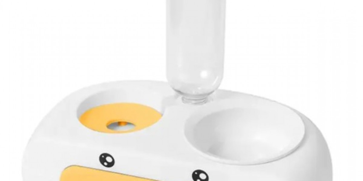 How Does an Automatic Drinking Water Feeder Work?